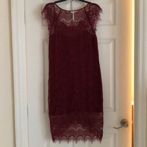 Maroon Lace detailed dress